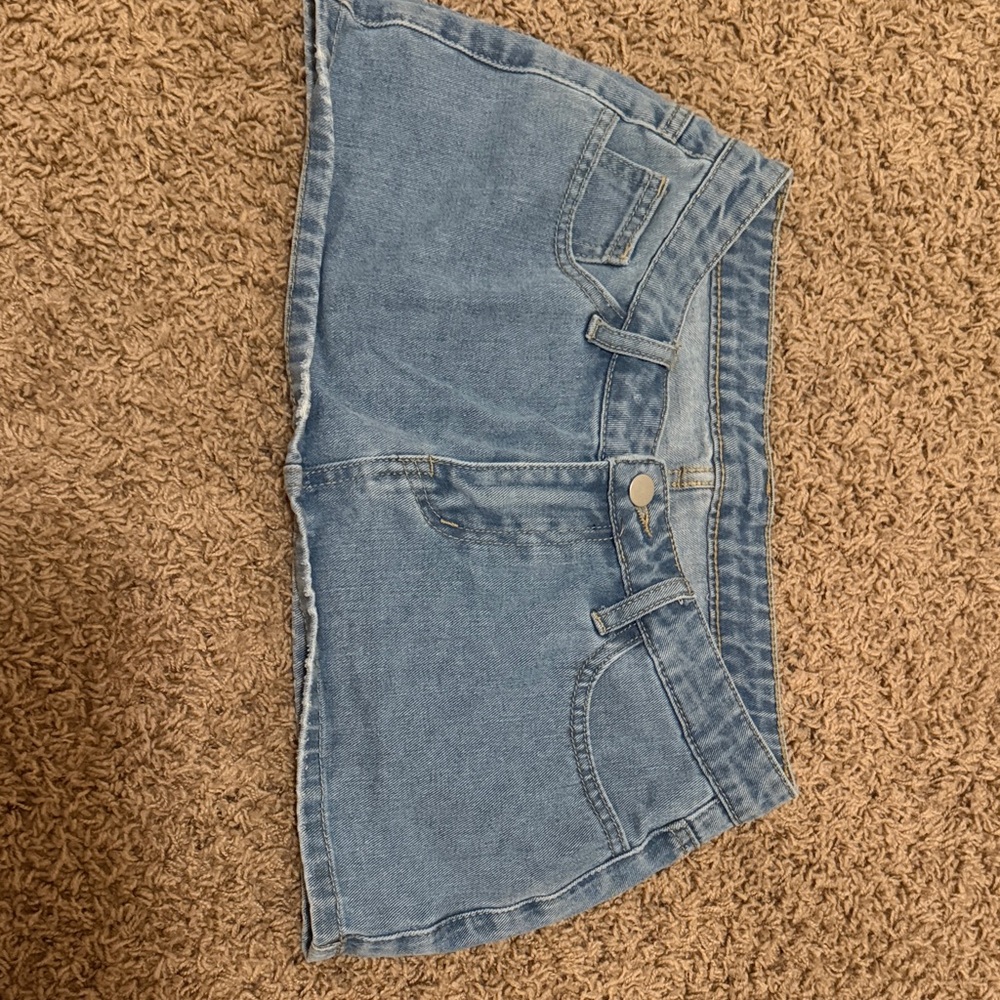 SHEIN Light Blue Denim Mini Skirt